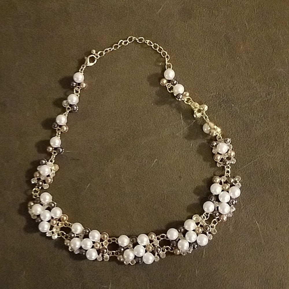 Fake Pearl bead necklace